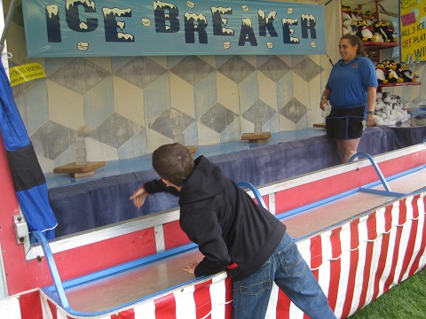 Ice Breaker Player