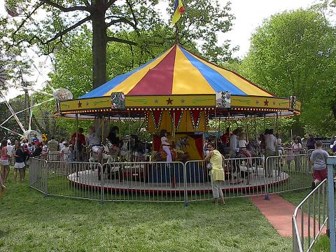 Description: Carousel_2