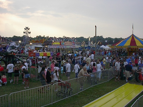 Description: Crowd_Shot_1